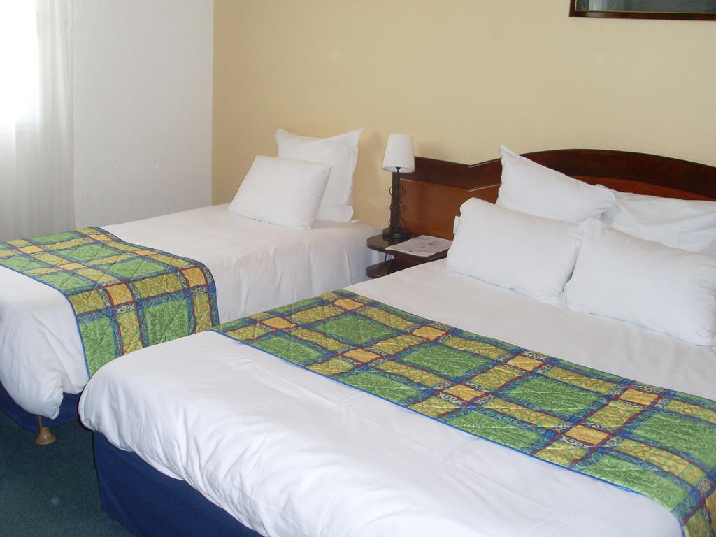 Hotel Air Plus Орлі Номер фото