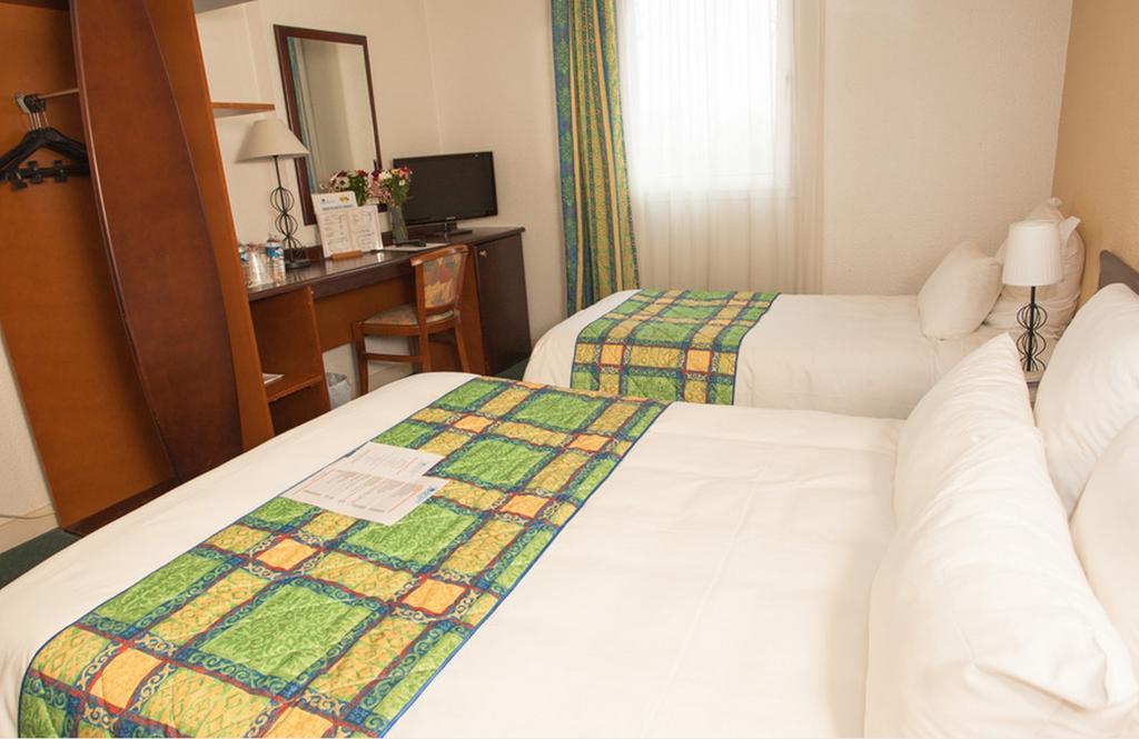 Hotel Air Plus Орлі Номер фото