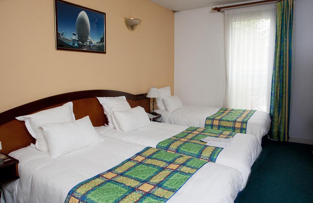 Hotel Air Plus Орлі Номер фото